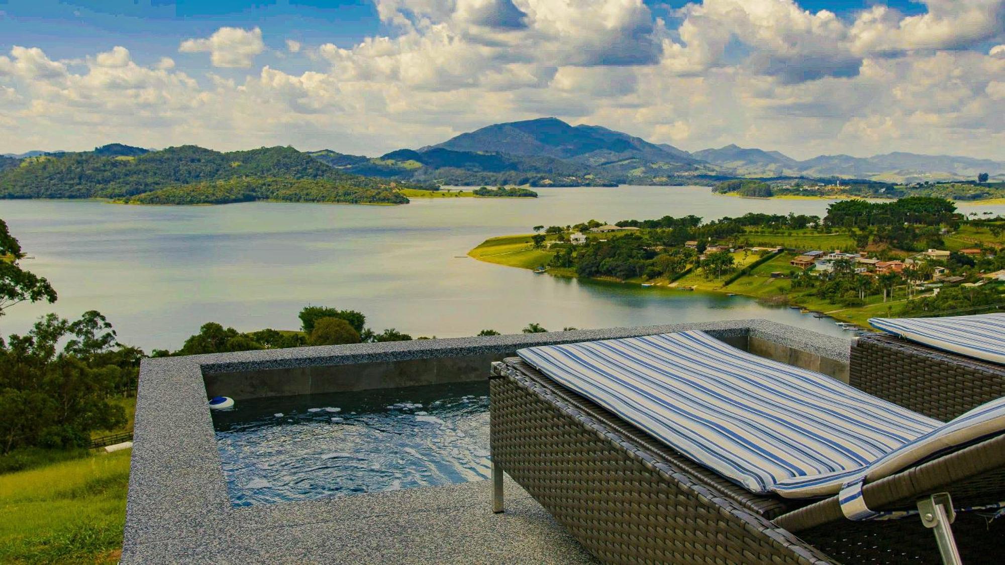 Panorama - Vista Incrivel Na Represa De Chalet Braganca Paulista